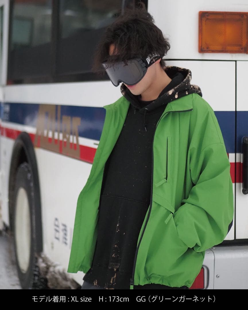 ほぼ新品！MAHF TRACK JACKET