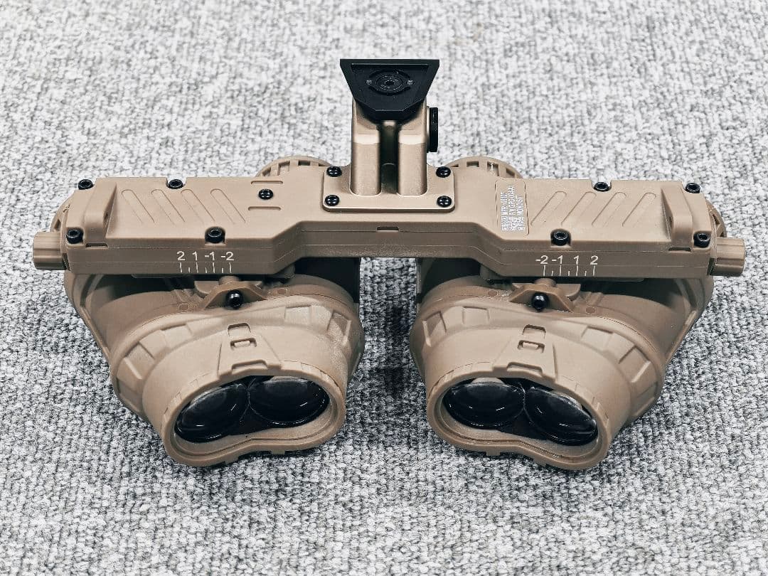 「4カメラ搭載」GPNVG-18 四目デジタルナイトビジョン