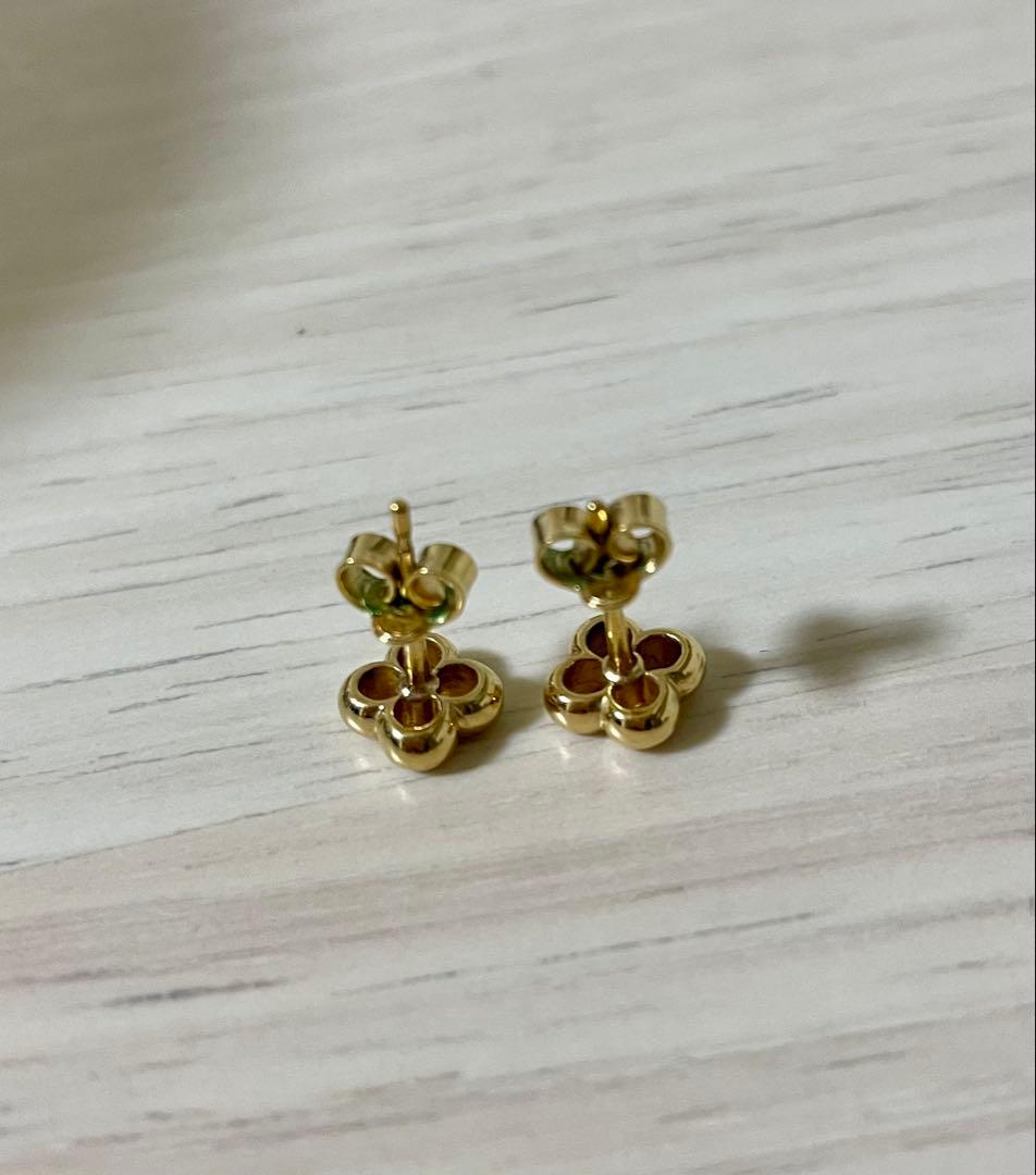 ルイヴィトン フラワーピアス