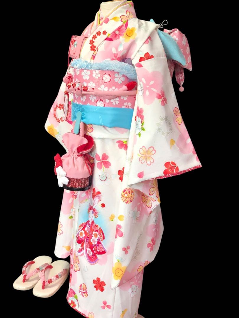 【式部浪漫】七五三　ブランド　7歳　刺繍　着物　作り帯　セット　日本製　女の子