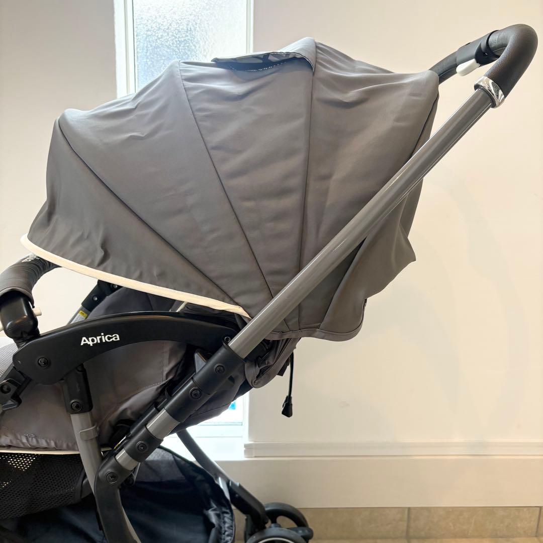 【美品】 Aprica ラクーナ クッション ベビーカー グレー 両対面式 A型