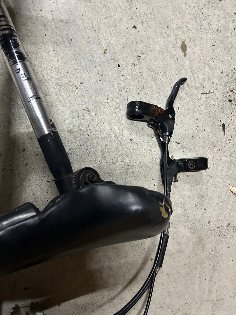 BMXバイク ホワイト 20インチ.送料込み