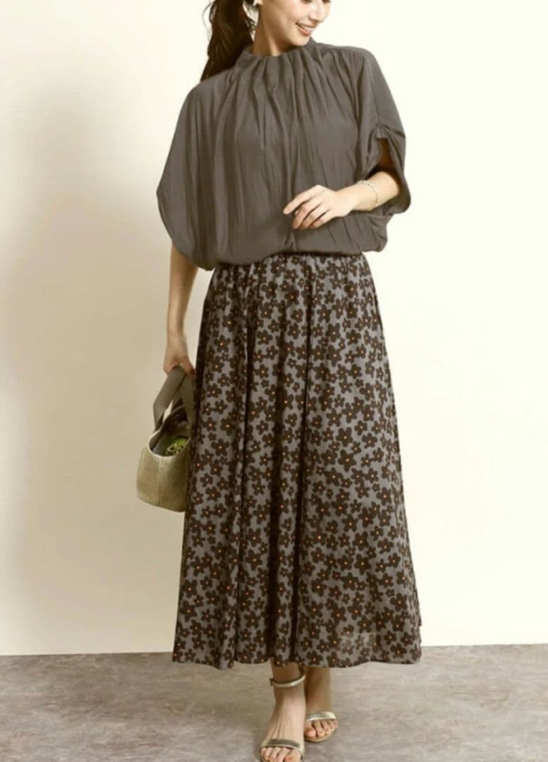 新品タグ付き YAMADAYA FENNEL ギャザーネックボリュームブラウス