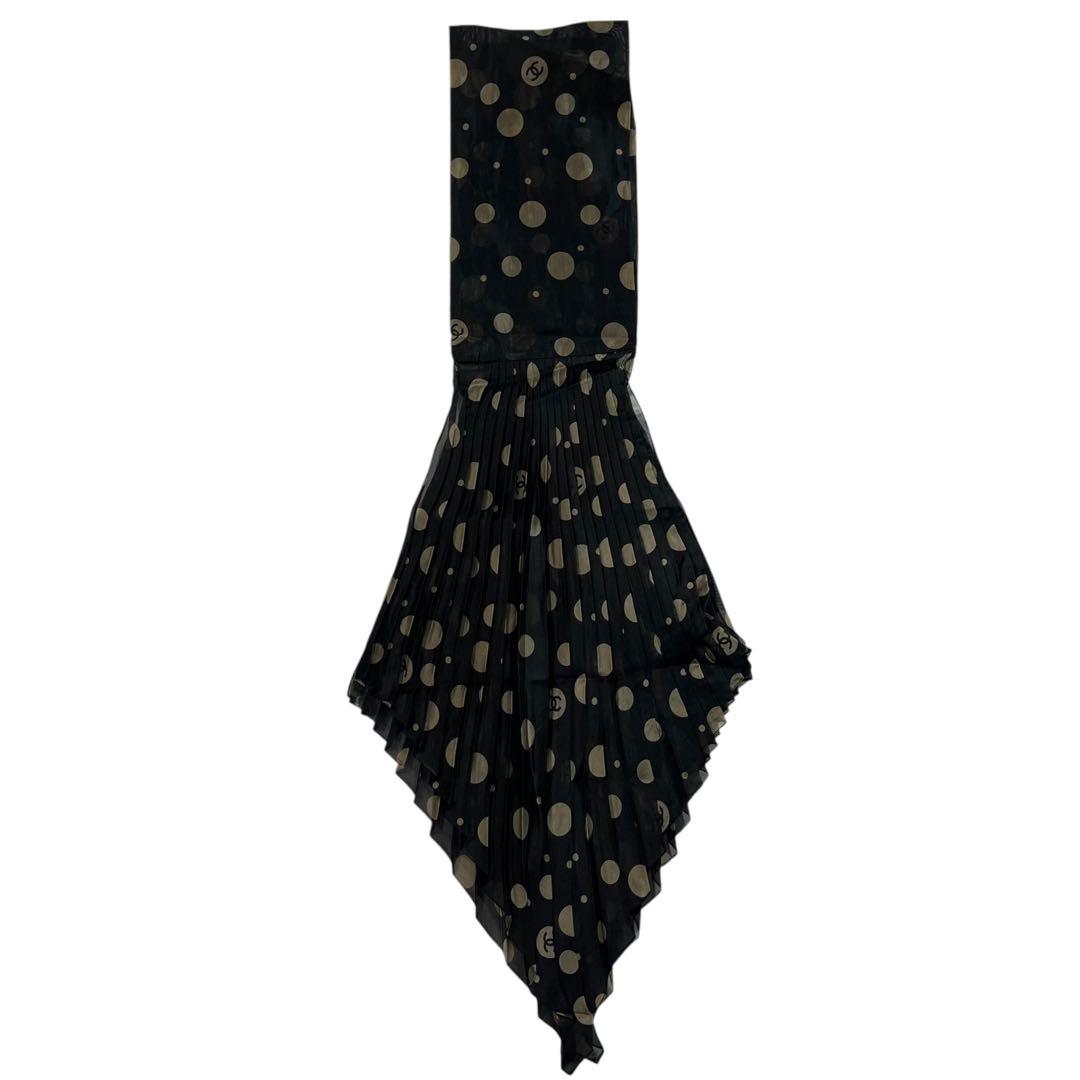 ⭐︎美品⭐︎ レア シャネル シルクプリーツスカーフ　ココマーク 黒 イタリア製