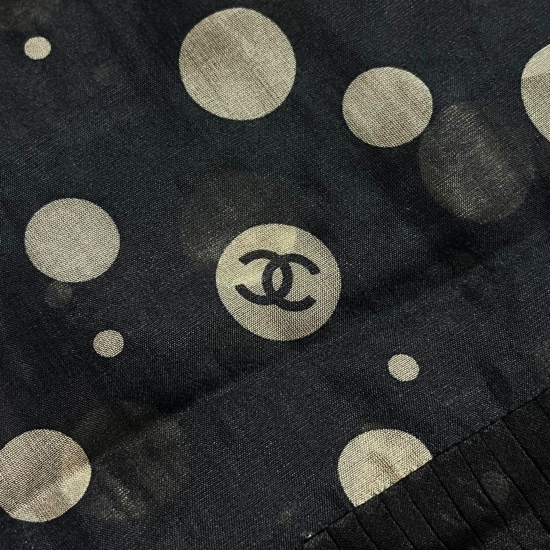 ⭐︎美品⭐︎ レア シャネル シルクプリーツスカーフ　ココマーク 黒 イタリア製