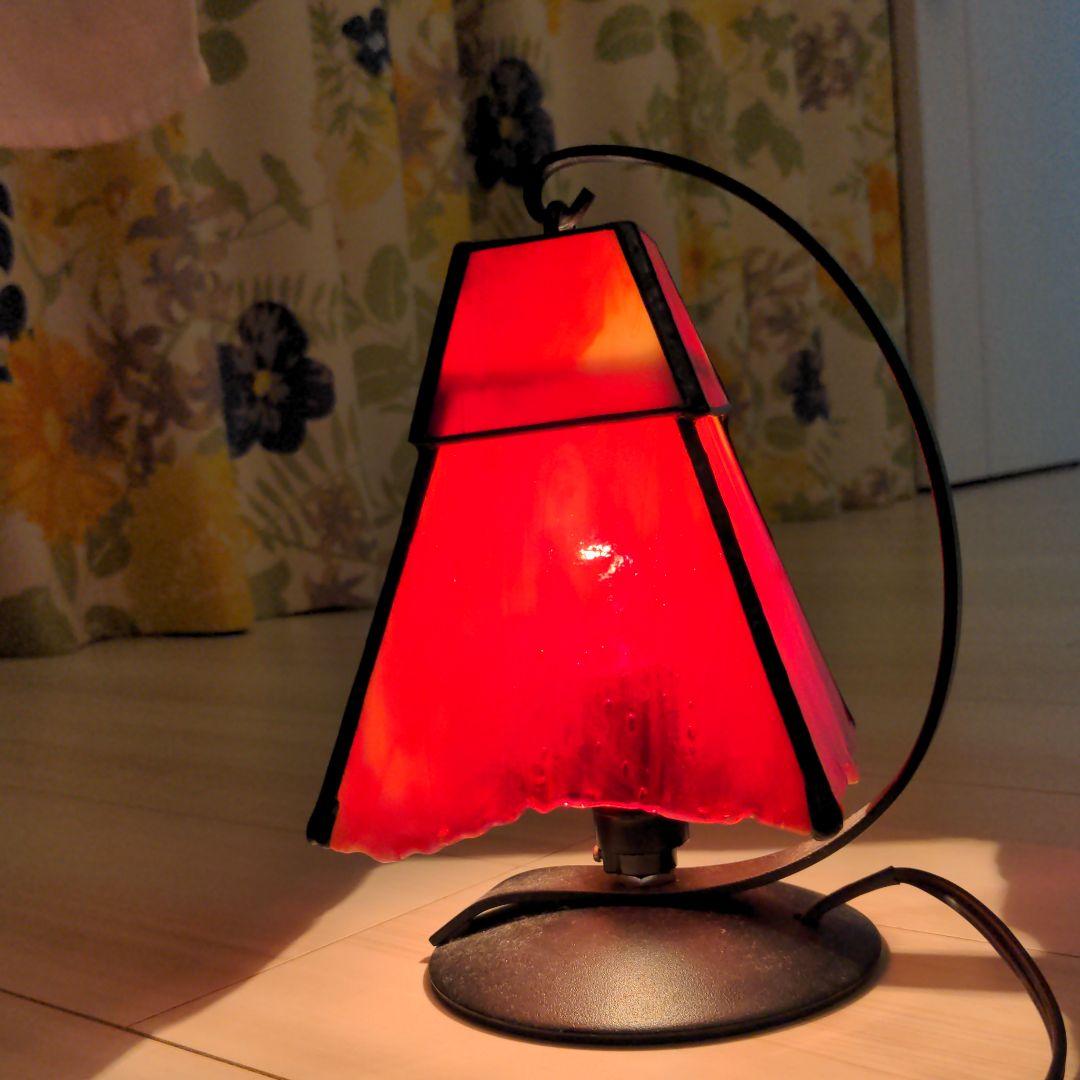 ステンドグラスランプ