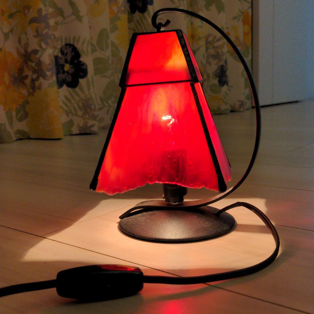 ステンドグラスランプ