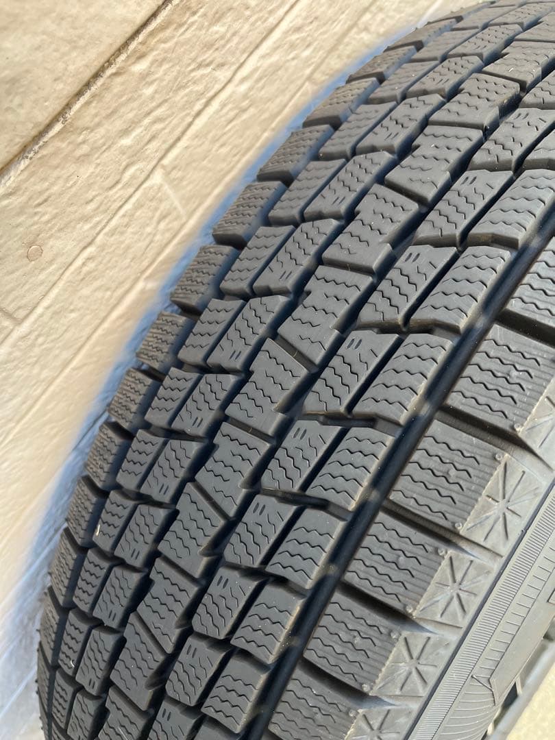 ジムニーJB64 スタッドレスタイヤホイール４本セット　ナット付き（20ケ）