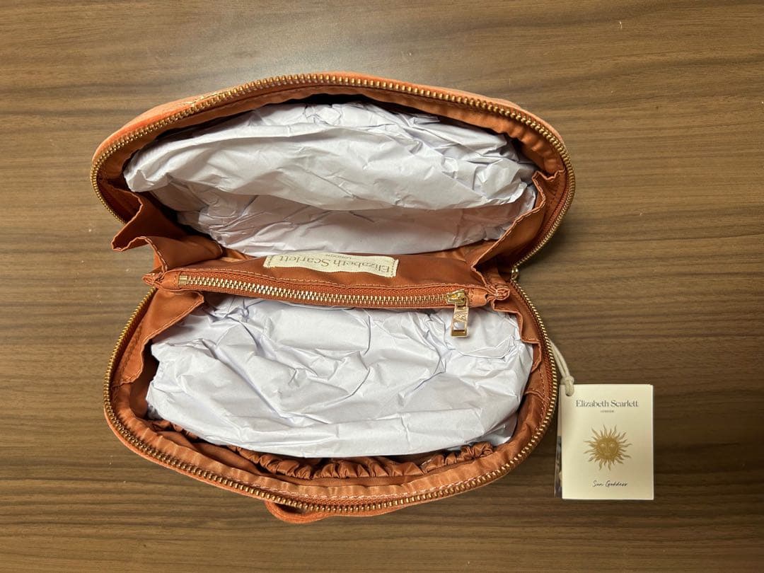 【新品】Elizabeth Scarlett 太陽刺繍ポーチ