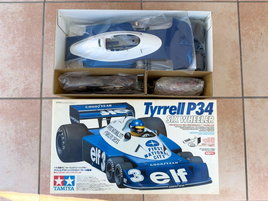 ホビーラジコン TAMIYA 49154 Tyrrell P34 SIX WHEELER