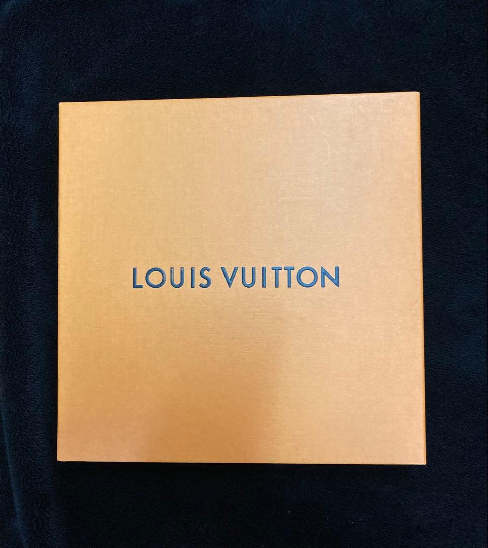 ルイヴィトン LOUIS VUITTON モノグラム スカーフ レッド