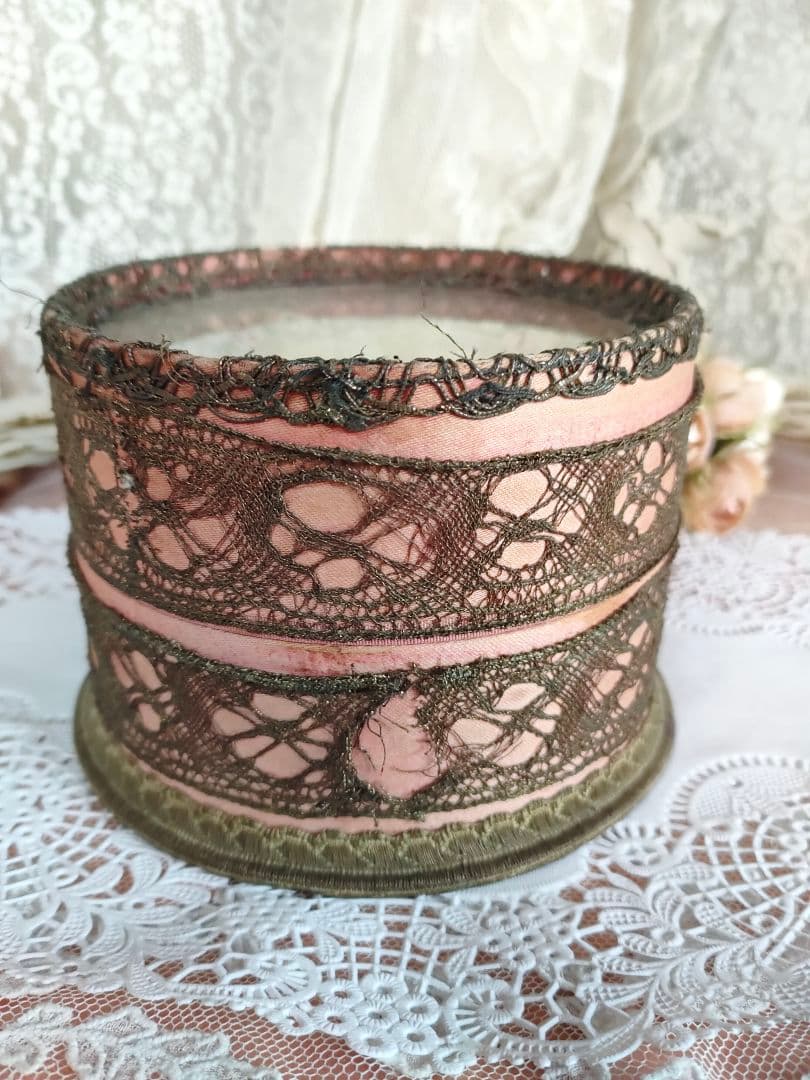 ♡美しいロココリボン装飾ボックス&布花ブーケ・フランスアンティーク♡