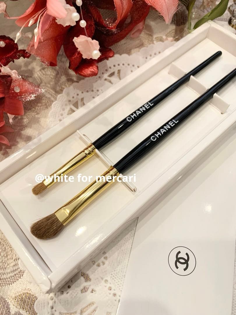CHANEL ブラシ2本セットプレゼント♡