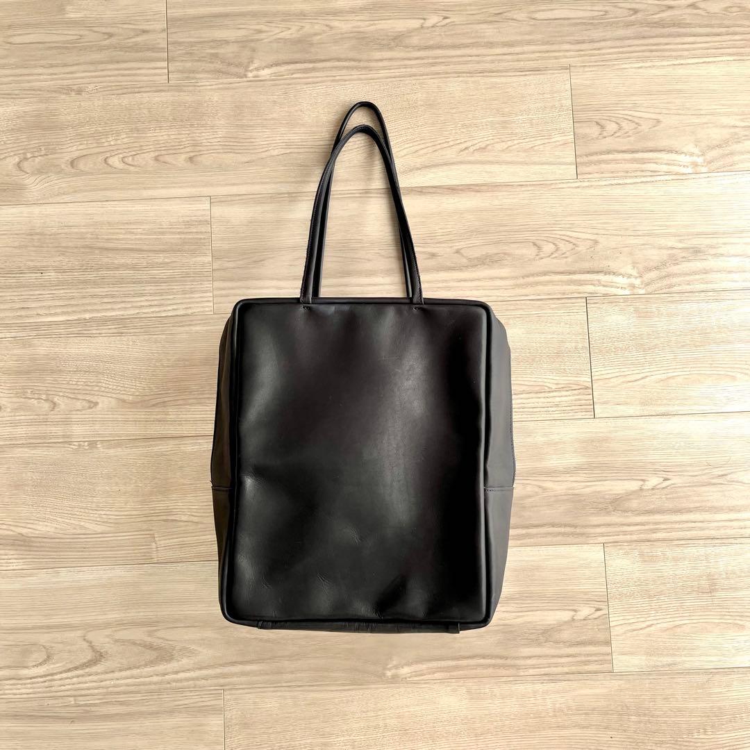 MORMYRUS｜GLOSS LEATHER TOTE /グロスレザートート