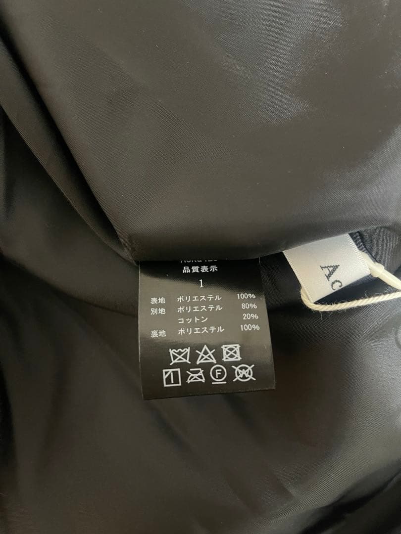 新品未使用Acka. lame fringe puff dress 1