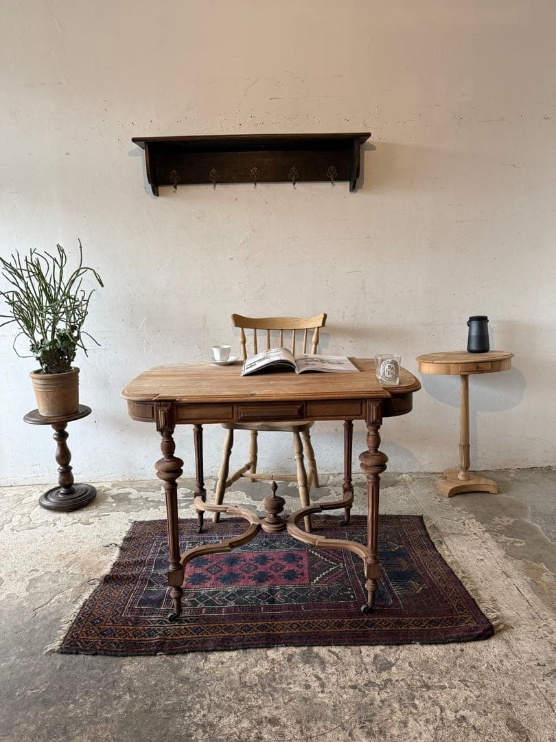 ビンテージ デスク　作業台　剥離