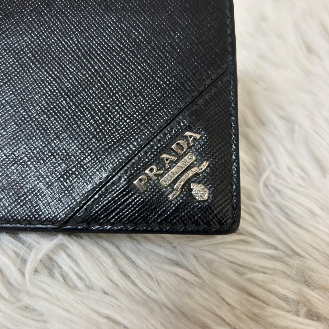 美品✨PRADA プラダ　マネークリップ サフィアーノ　メタルロゴ