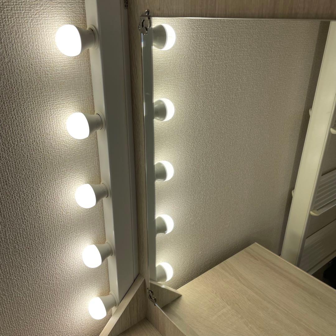 ドレッサー・化粧台・デスクタイプ・女優ミラー・ホワイト・お洒落・一面鏡・椅子付き