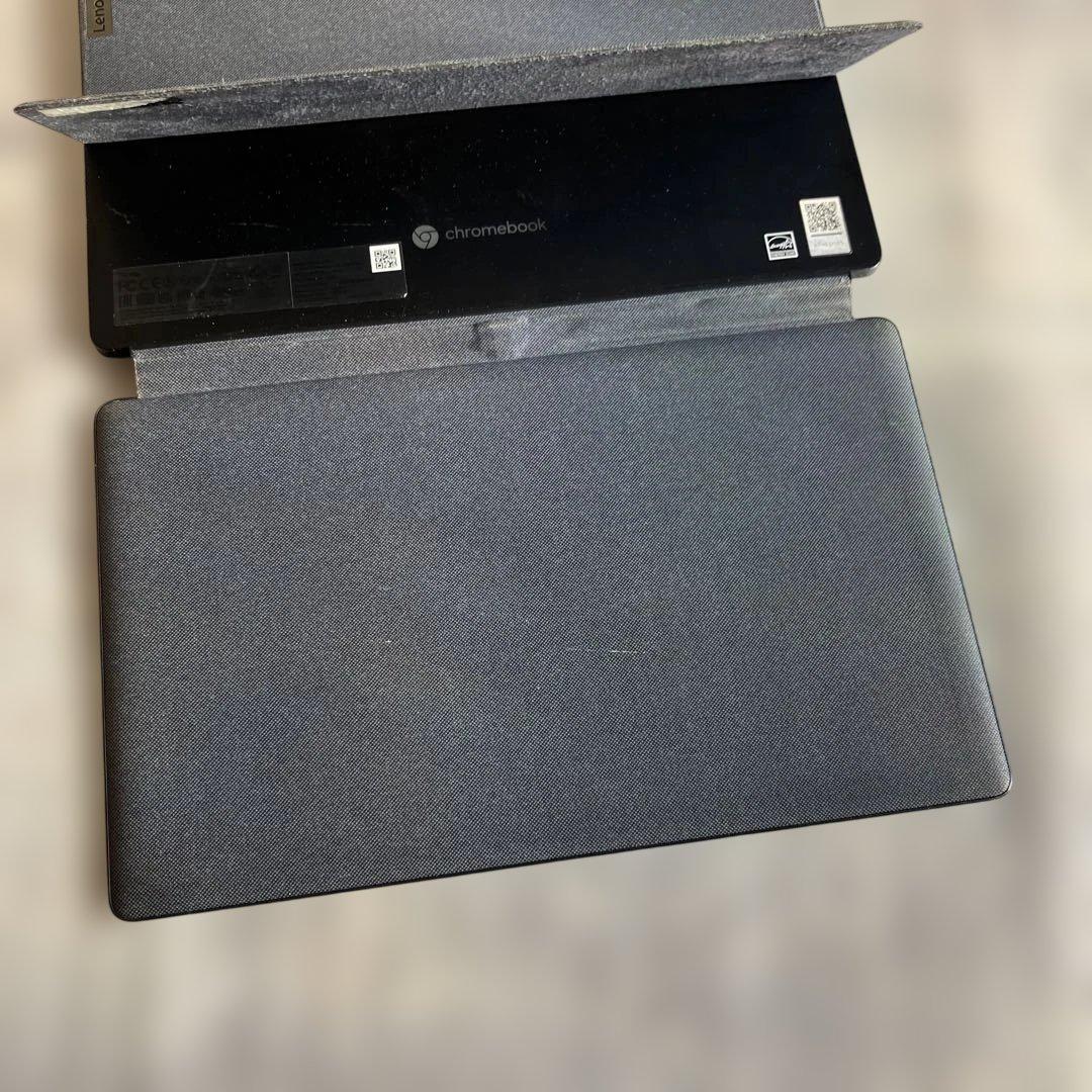 Chromebook本体 Lenovo Chromebook 13Q7C6