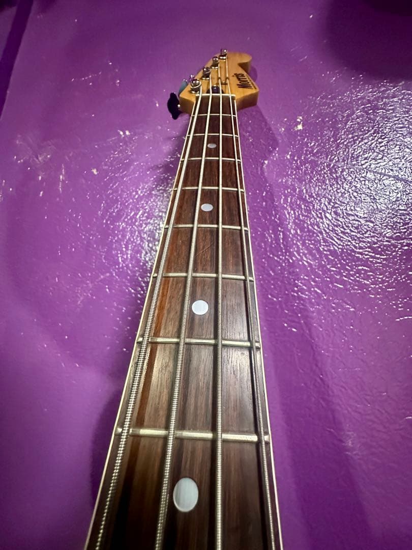 Morris エレキベース サンバースト