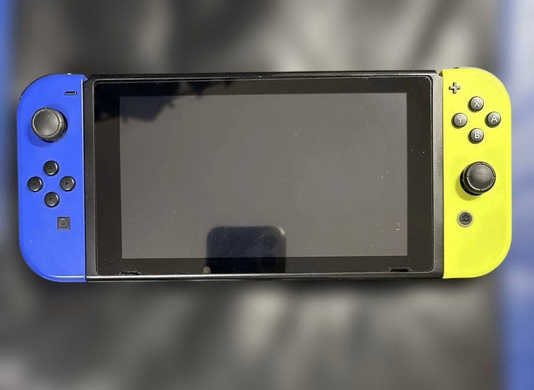 k*様 Nintendo Switch 本体+充電器(+人生ゲーム)