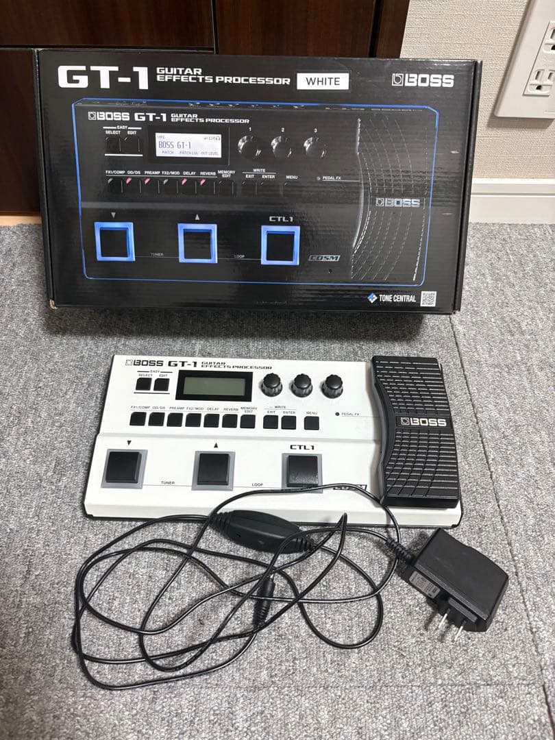 BOSS GT-1 ギターエフェクター ホワイト