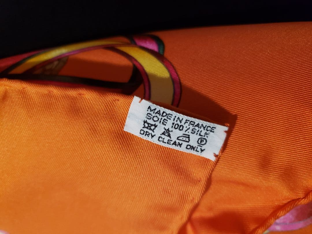 【極美品】HERMES　LES RUBANS DO CHEVAL ～馬のリボン橙