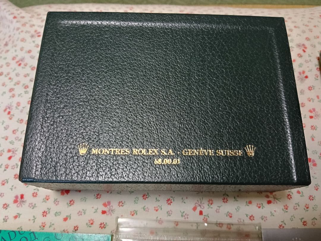 ROLEX ロレックスエアキング14000のレザーケースと余りコマ１個　時計なし