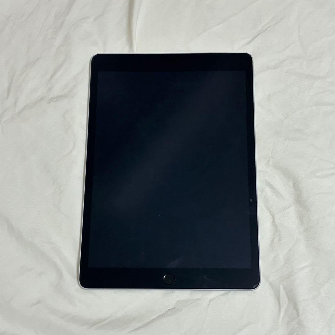 iPad 第9世代 WiFiモデル 64GB ※値下げ中