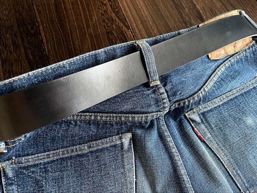 アウトレット品スタッズギャリソンベルト　サドルレザー真鍮4cmHTC CALEE