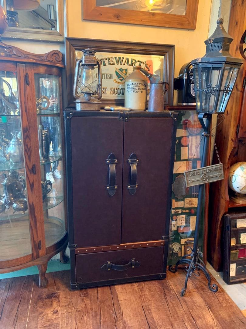 ヴィンテージトランク型ラック