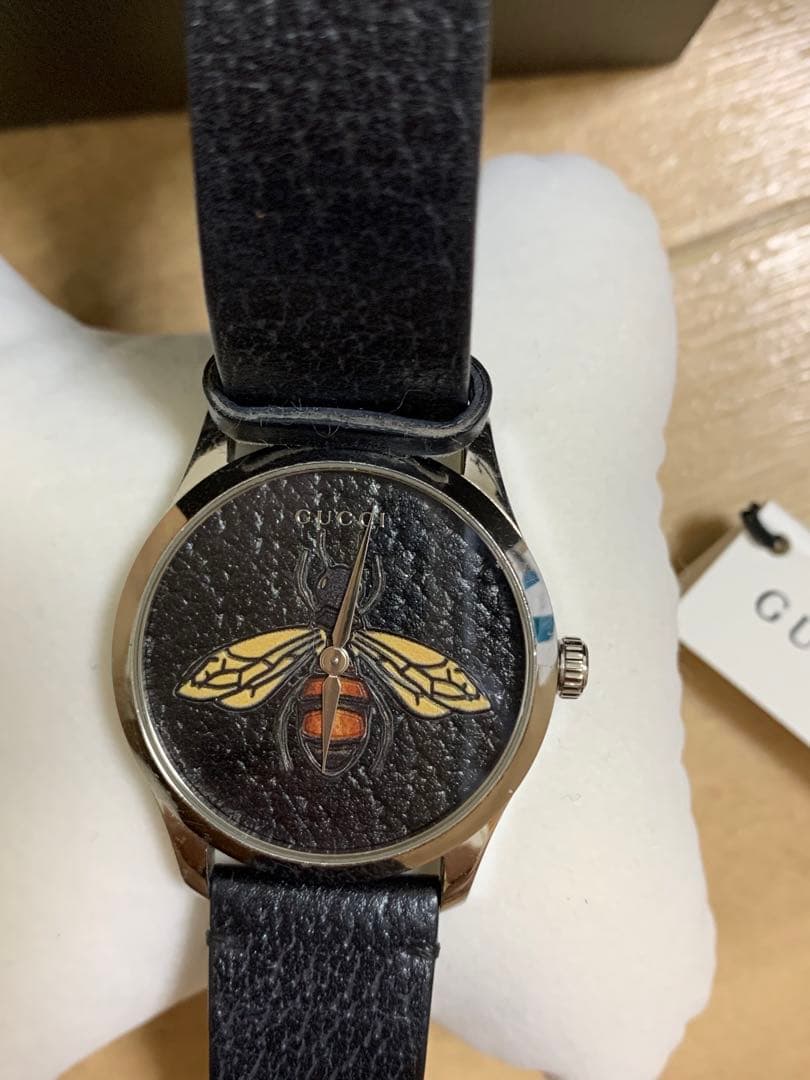 Gucci 蜂デザイン 時計 ya1264067a seiko citizen