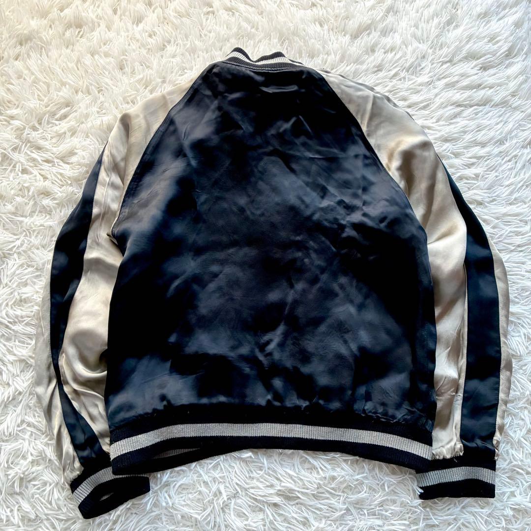 百花繚乱 リバーシブル スカジャン 鯉×富士山 刺繍 和柄 黒 金 サテン