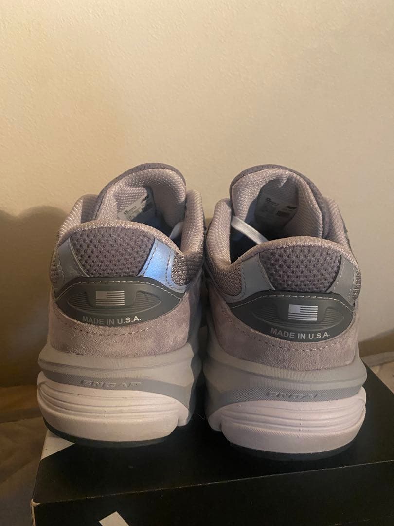 ニューバランス　990 V6