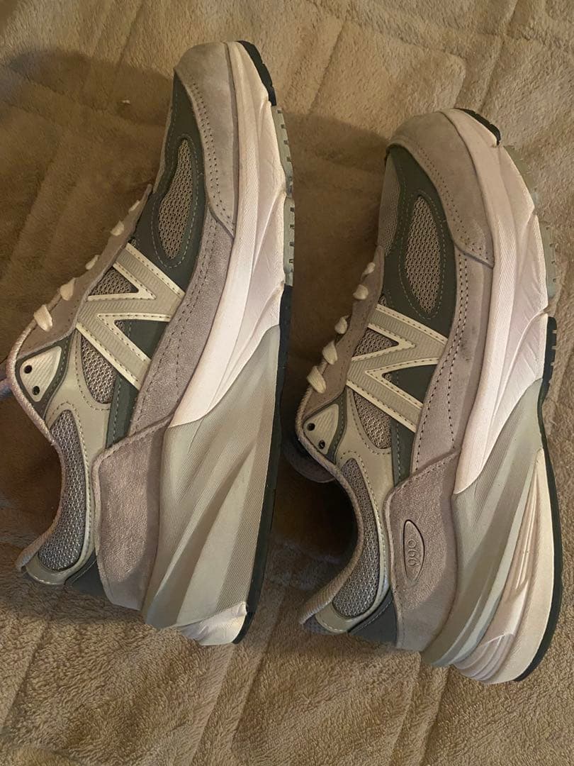 ニューバランス　990 V6