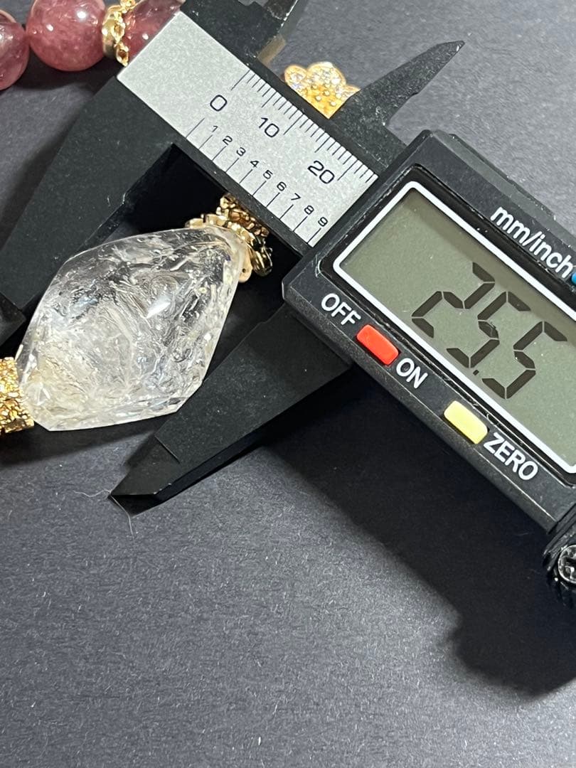 水入水晶ストロベリークォーツのブレスレット