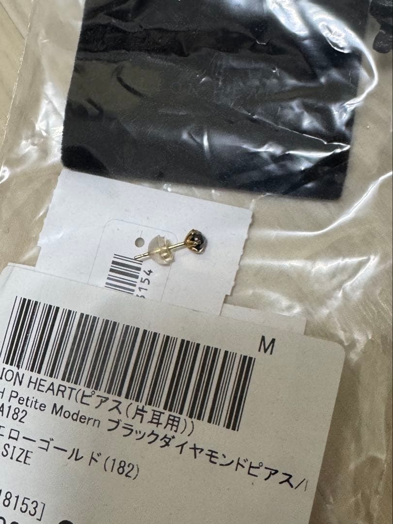 LION HEART ブラックダイヤモンド　ピアス　Ｋ18YG おまけあり