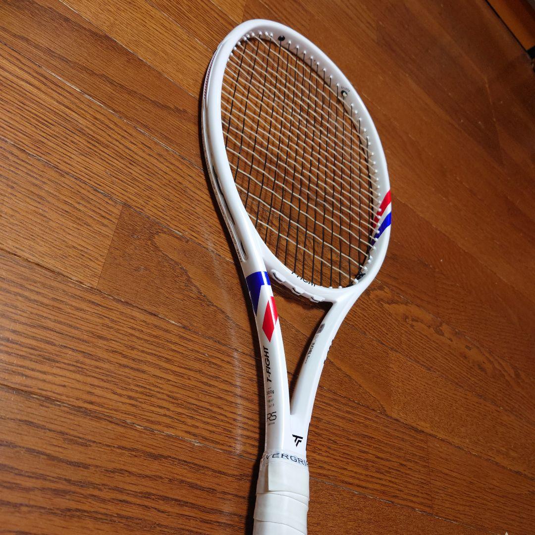 テクニファイバーT-Fight 300 S　 グリップ2