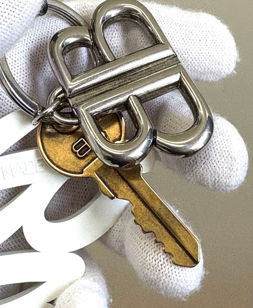 BALENCIAGA LE CITY チャーム　キーチャーム　現行モデル