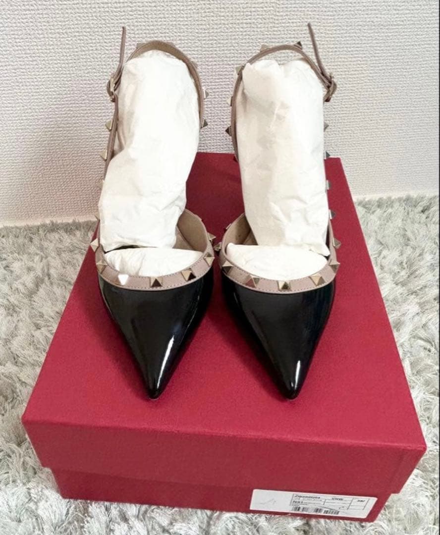 【美品】ヴァレンティノ アンクルストラップ　エナメル　パンプス　25cm