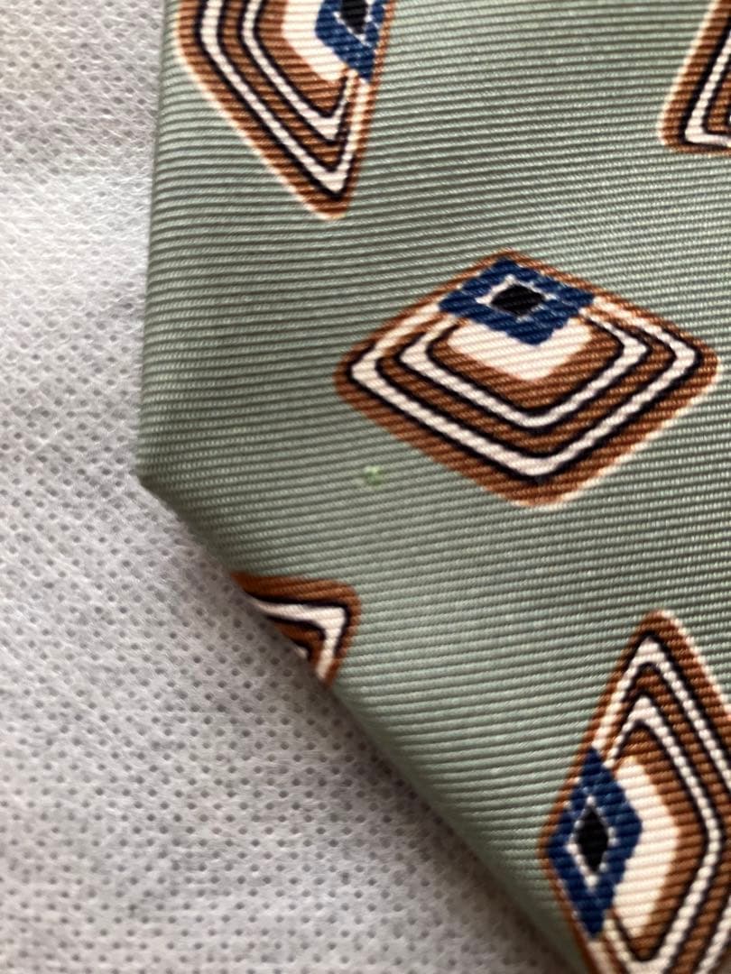 Holliday & brown シルク 小紋柄 プリント ネクタイ