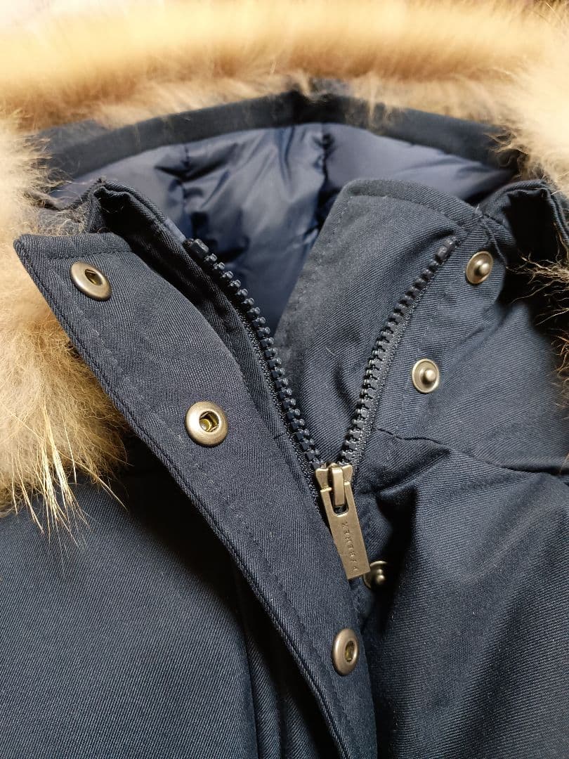 PYRENEX ピレネックス　フード付きダウンジャケット