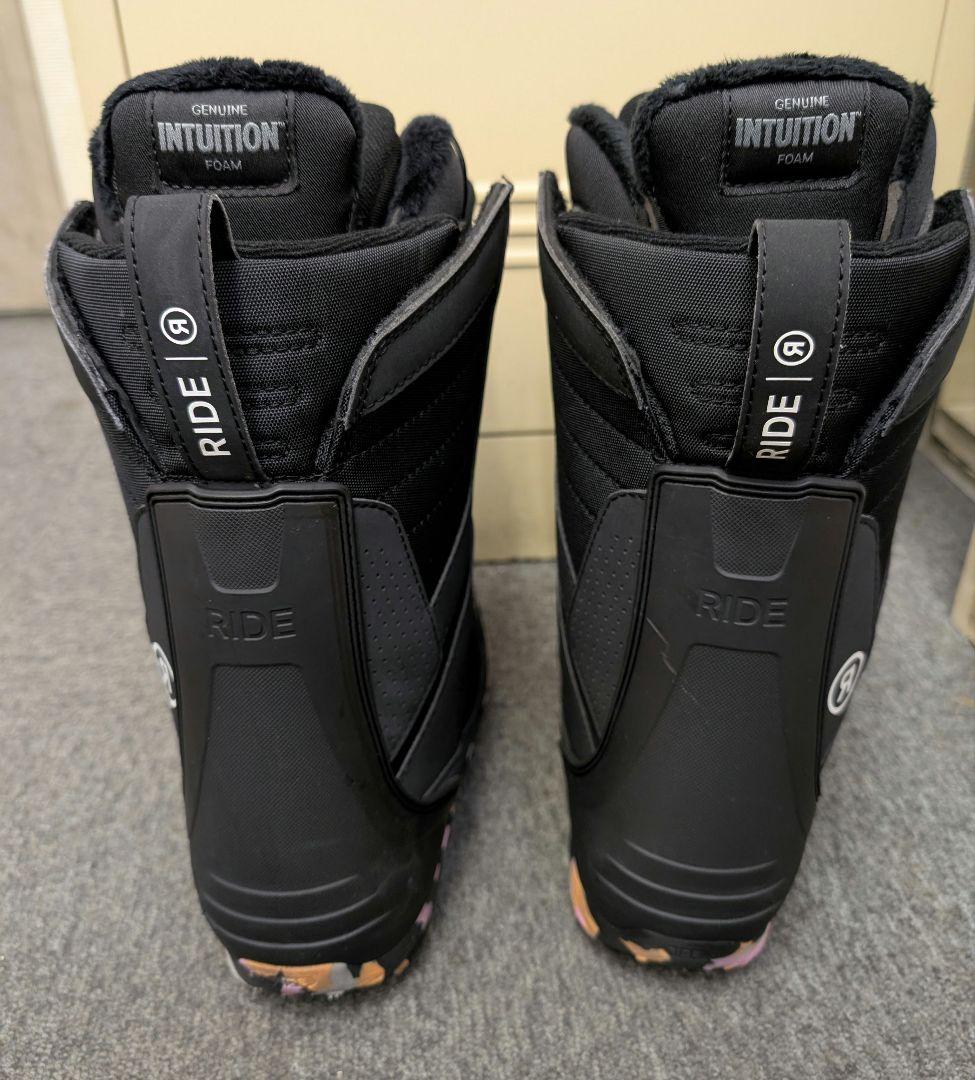 Ride SAGE 女性用スノーボードブーツ US8