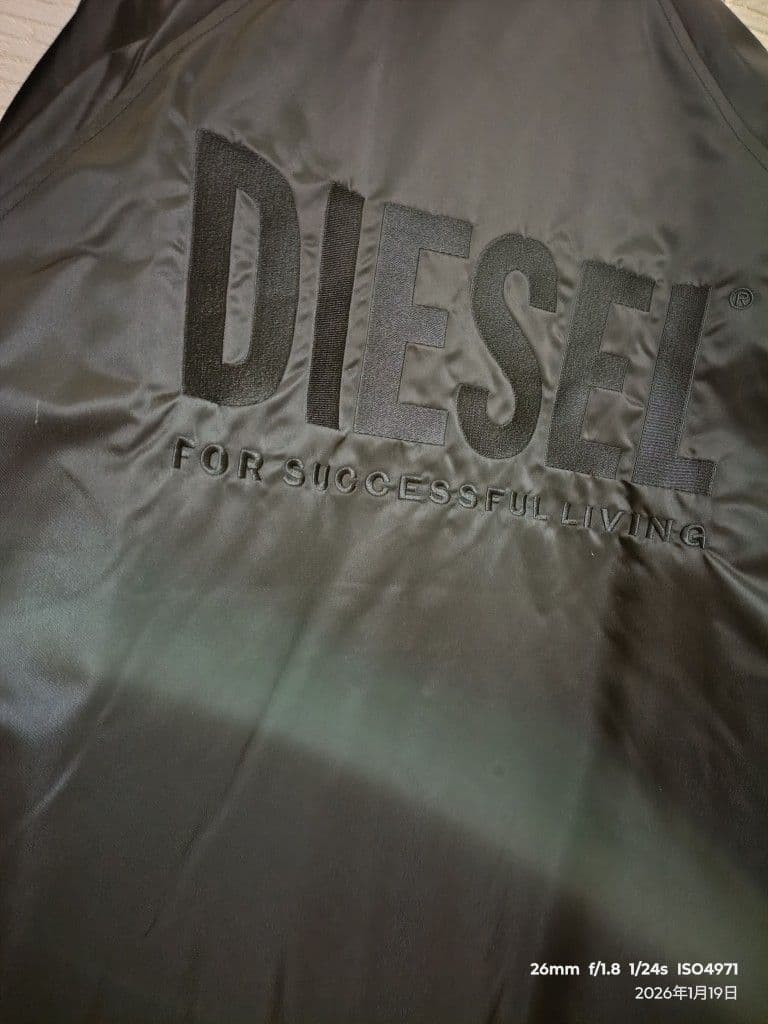 た*ん様 DIESELディーゼル☆大人気☆コーチジャケット 黒 刺繍ロゴ