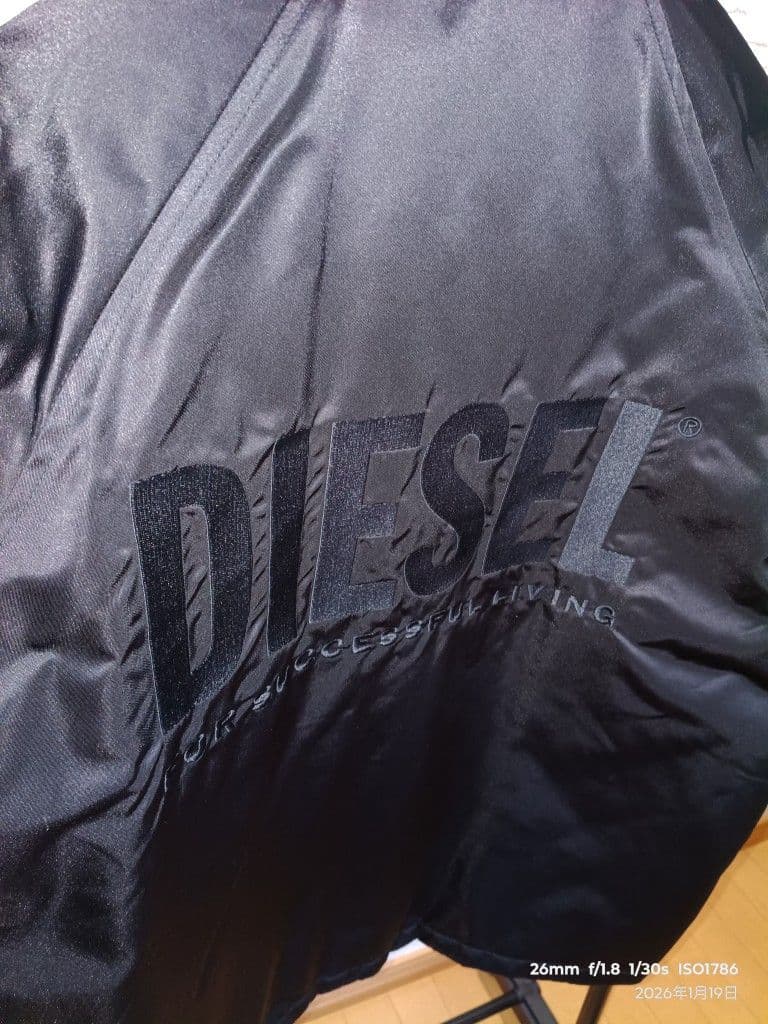 た*ん様 DIESELディーゼル☆大人気☆コーチジャケット 黒 刺繍ロゴ