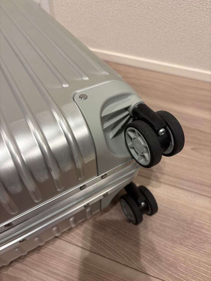 RIMOWA キャビンS シルバー