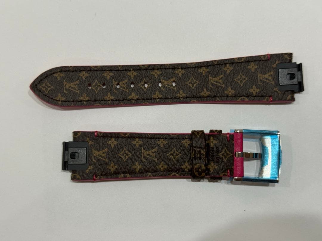 未使用　シール付き　ルイヴィトン 純正タンブールナノ　モノグラム　替え　ベルト