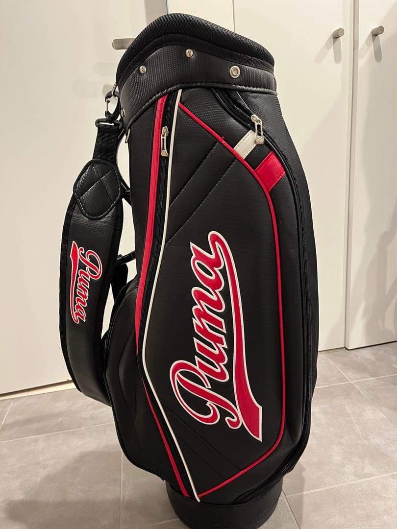 Puma キャディバッグ 黒/赤 練習場のみ使用 室内保管