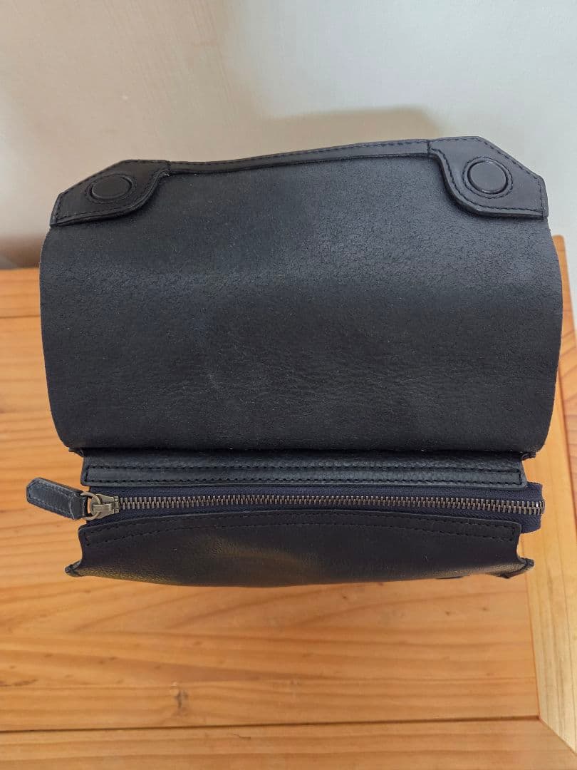 genten ミネルヴァ コンパクトリュック(ブラック) 　ランドセル　牛革