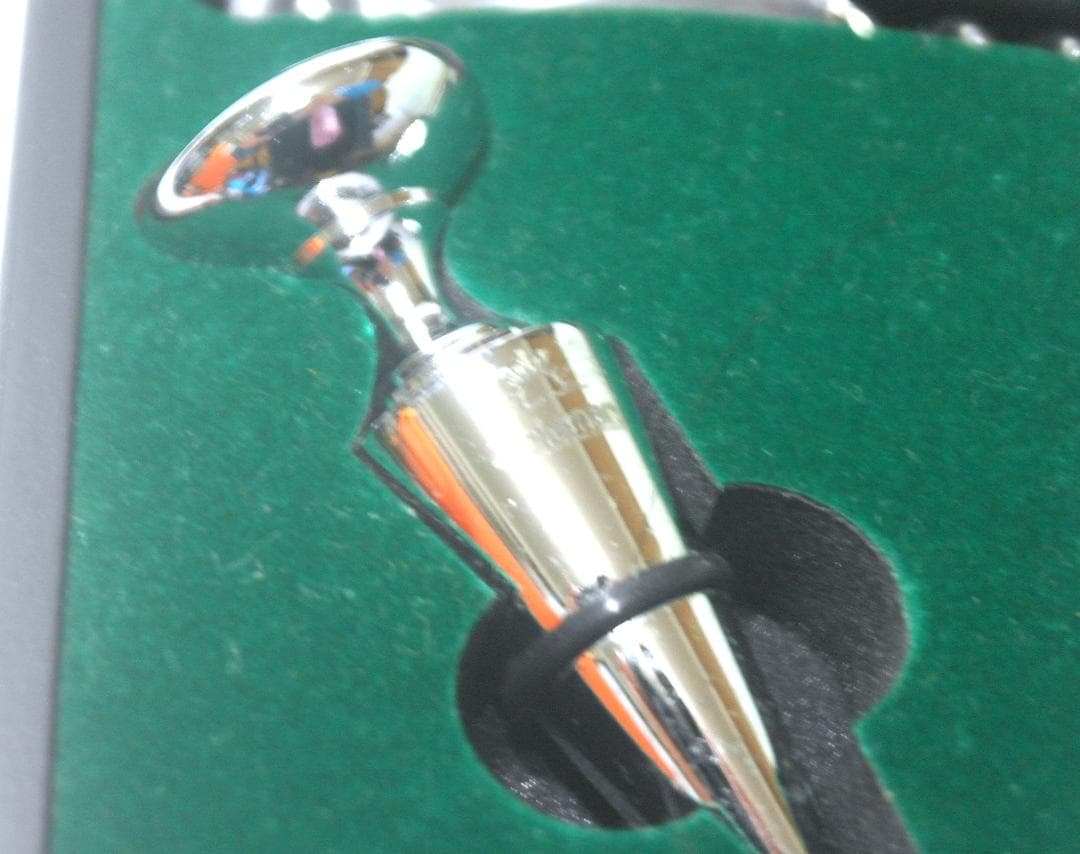 コールマン（Coleman）100周年記念 ワインオープナーとキャップ 栓